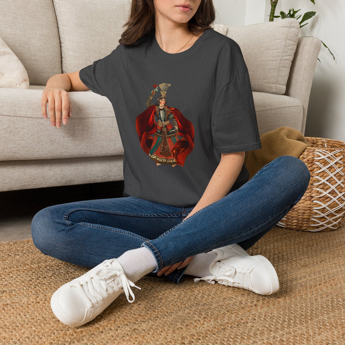 Dokhtar Irooni Unisex T-Shirt
