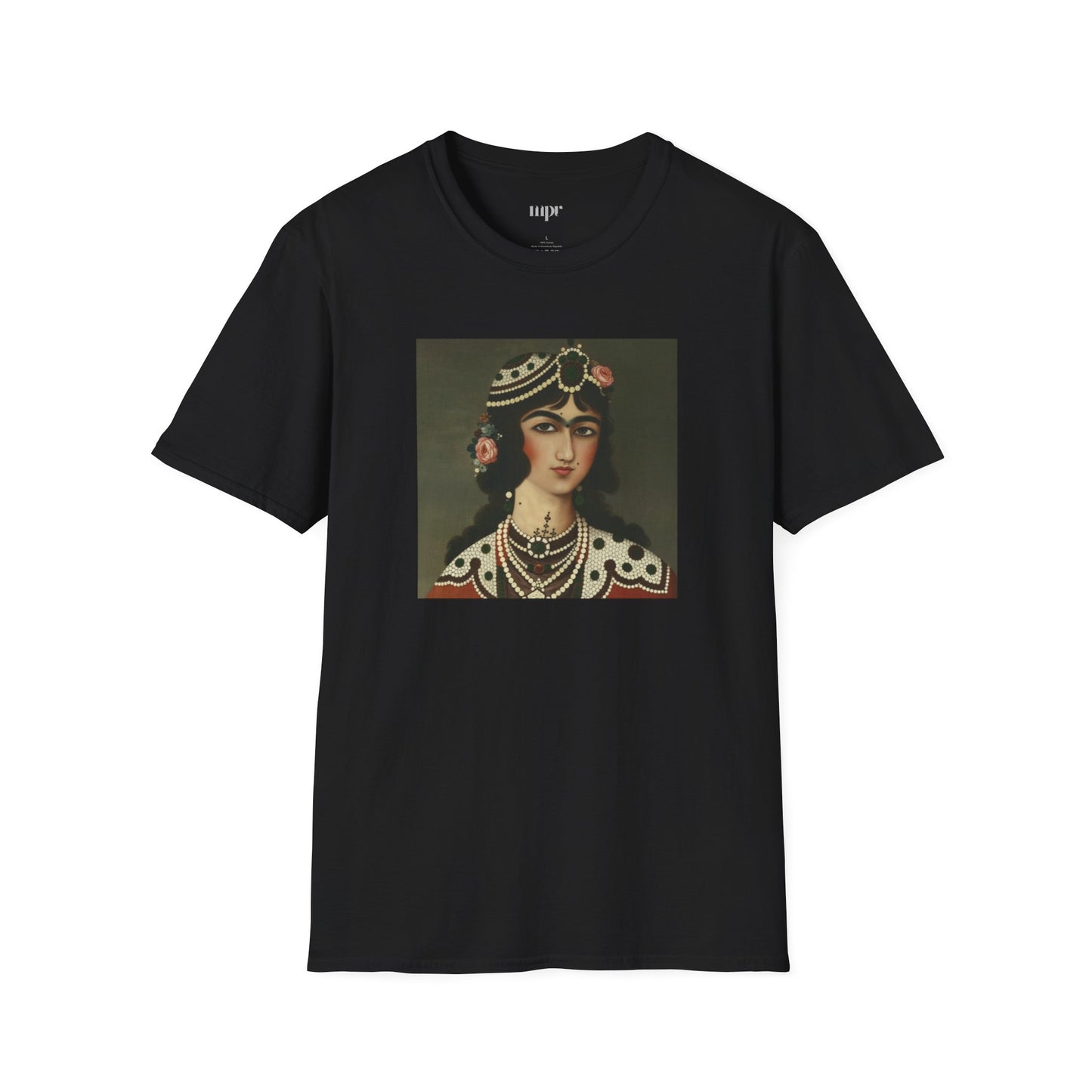 Dokhtar Irooni Unisex T-Shirt